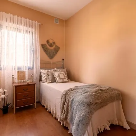 Bellavista Aeropuerto Holiday home Aguatona